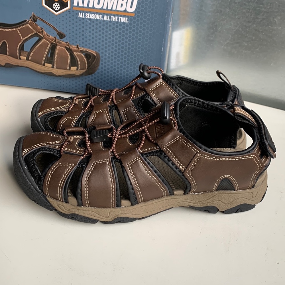 NWT Mens Khombu All Seasons River Sandal Hal Brown Adjustable